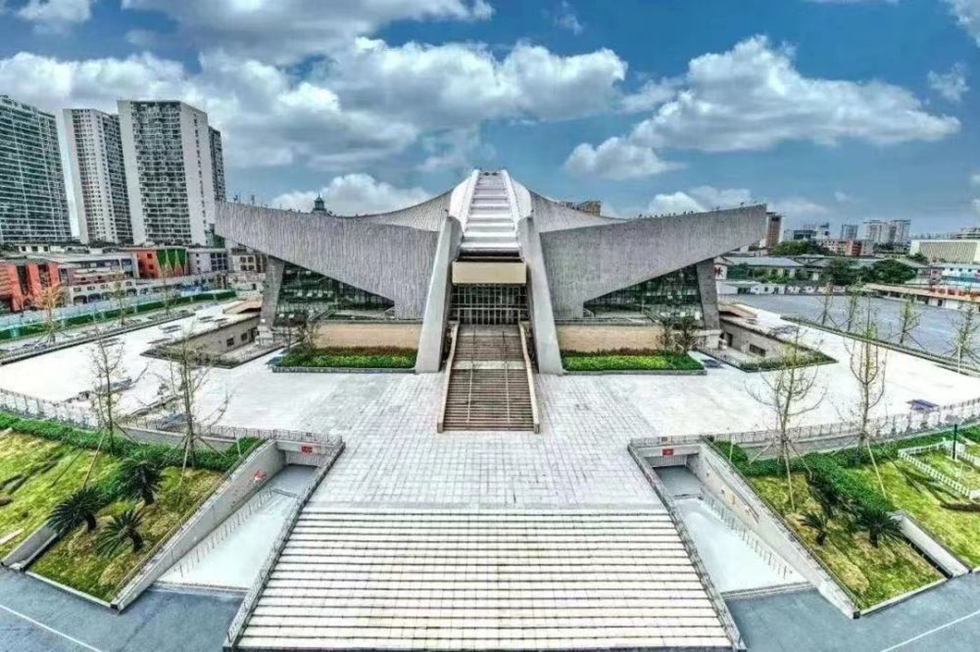猛追湾游泳场